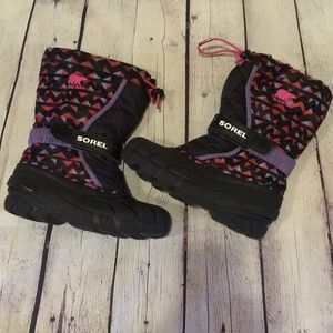 Big girls Sorel snow boots